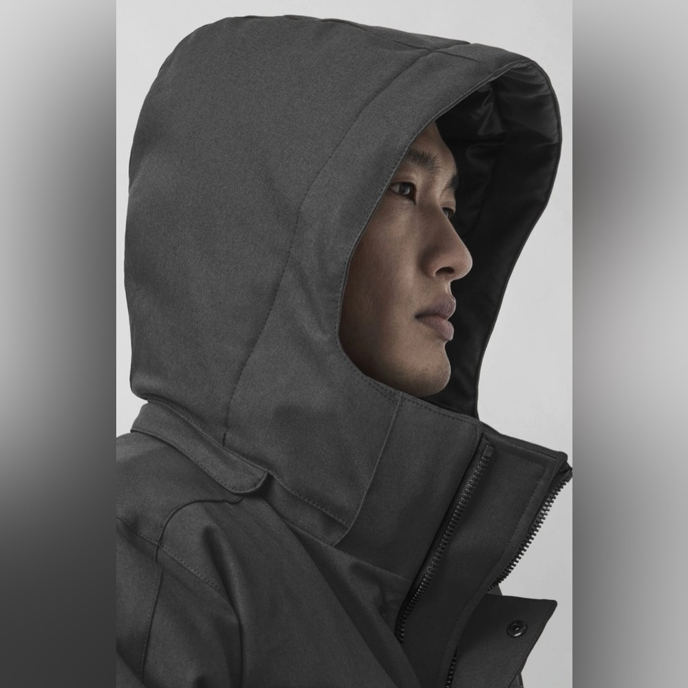Canada Goose Windermere Black Label Coat - Authentic. XS/TP, but could fit a S. - Picture 6 of 16